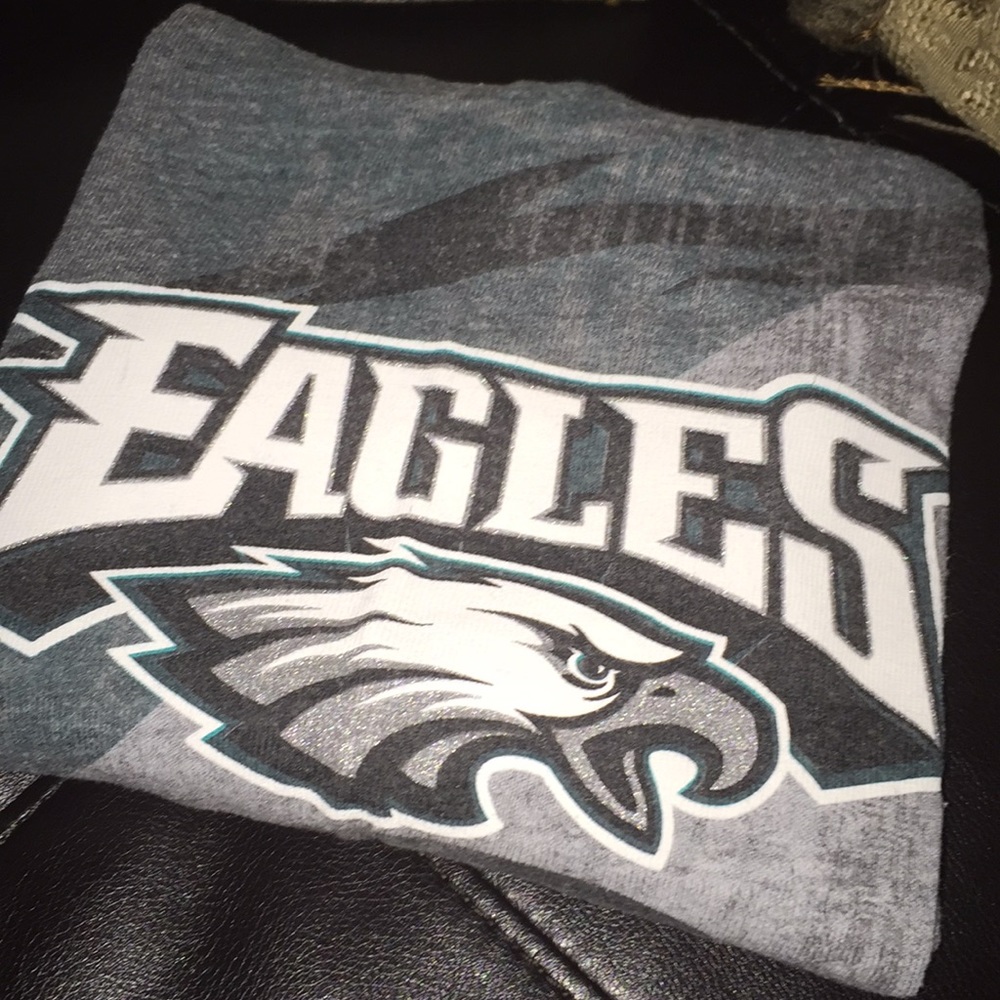 NFL Team Apparel Philadelphia Eagles v-neck tee